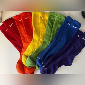 Nike Dri-FIT Everyday Plus Cushioned Training Crew Socks - 6 Pack